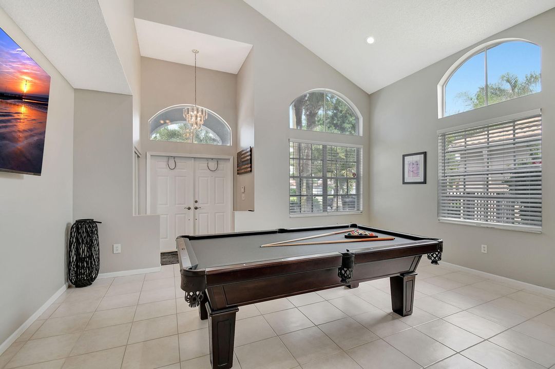 Active With Contract: $650,000 (4 beds, 3 baths, 2714 Square Feet)