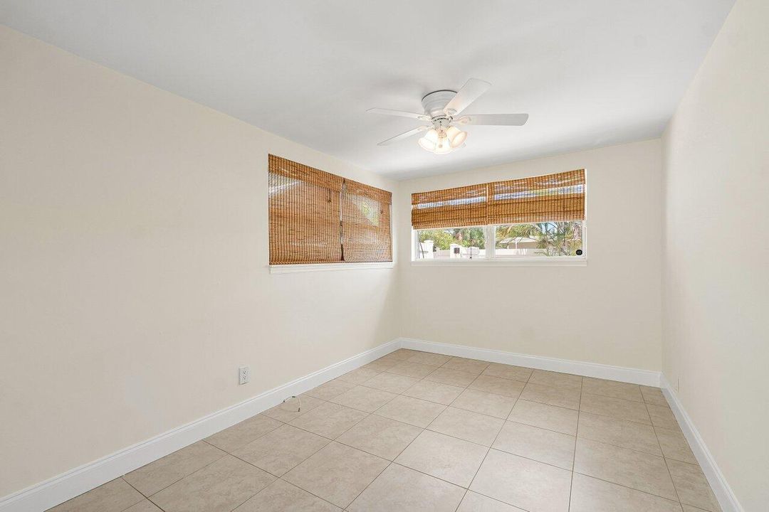 Active With Contract: $4,850 (4 beds, 2 baths, 1774 Square Feet)