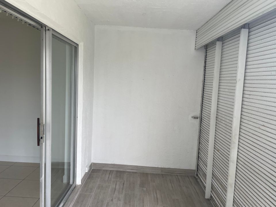 Activo con contrato: $169,900 (2 camas, 1 baños, 825 Pies cuadrados)