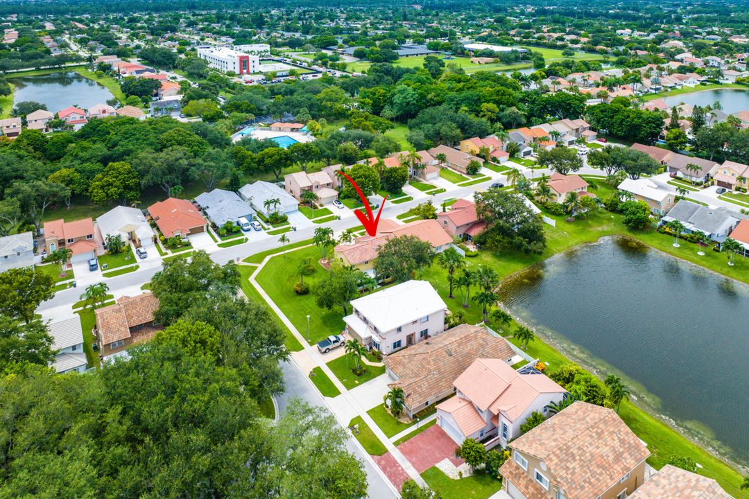 Active With Contract: $699,000 (4 beds, 2 baths, 2358 Square Feet)