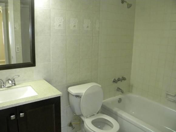 Active With Contract: $1,500 (2 beds, 1 baths, 850 Square Feet)