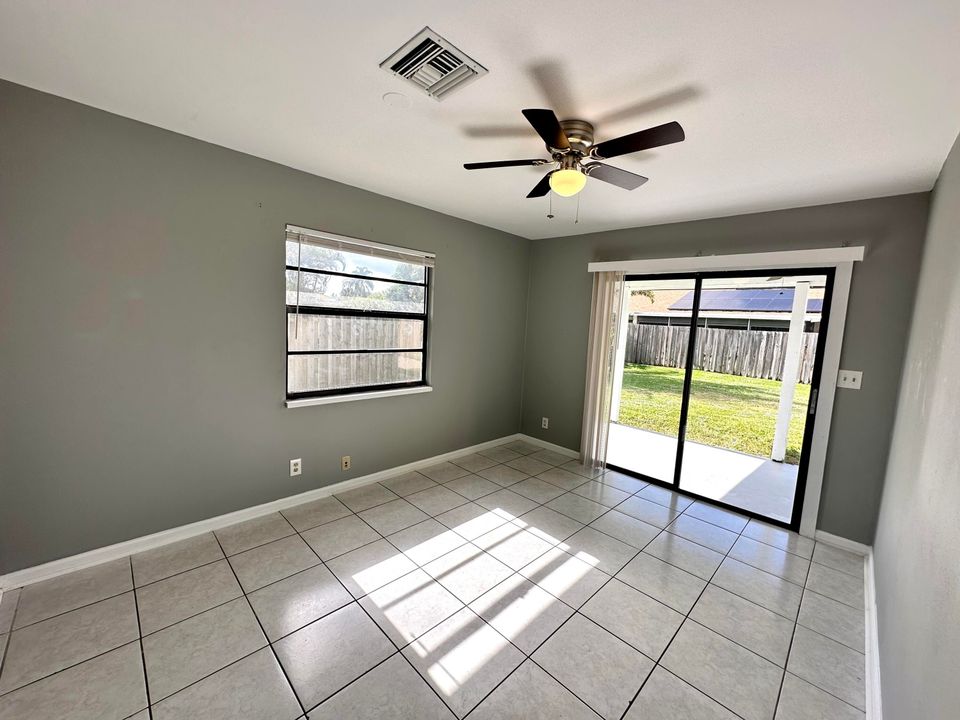 Active With Contract: $2,580 (3 beds, 2 baths, 1868 Square Feet)