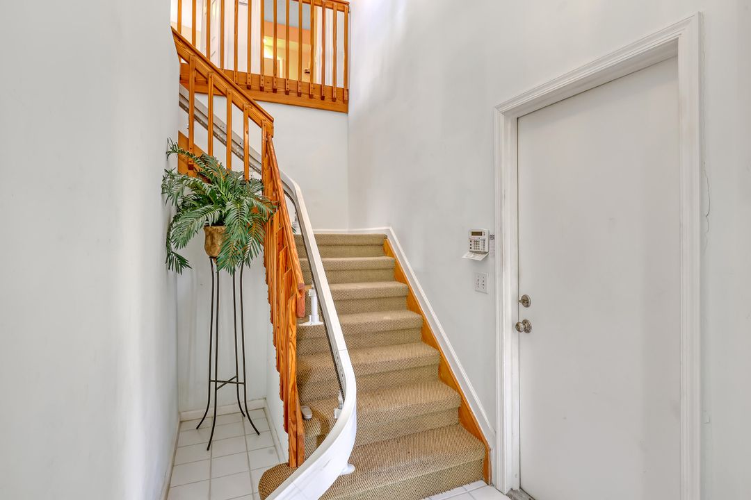 На продажу: $379,900 (3 спален, 2 ванн, 1590 Квадратных фут)