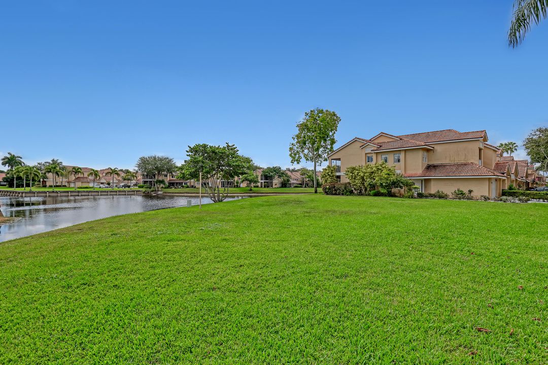 На продажу: $379,900 (3 спален, 2 ванн, 1590 Квадратных фут)