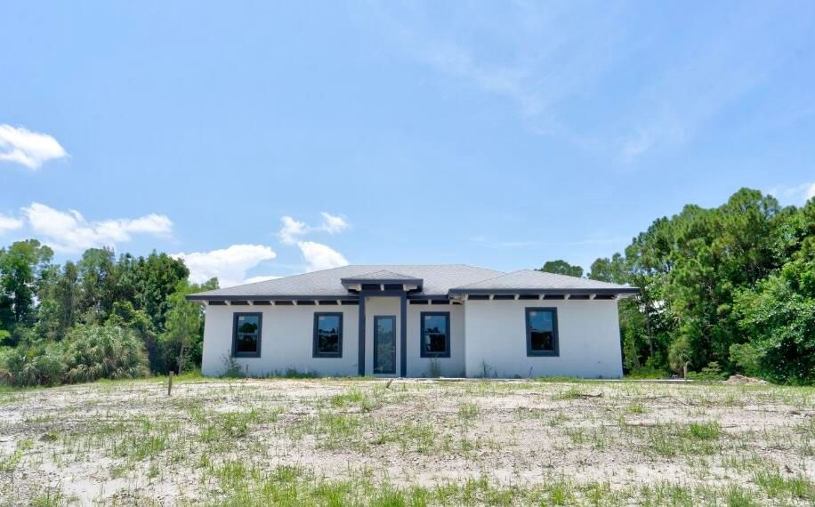 Active With Contract: $659,900 (4 beds, 2 baths, 1642 Square Feet)