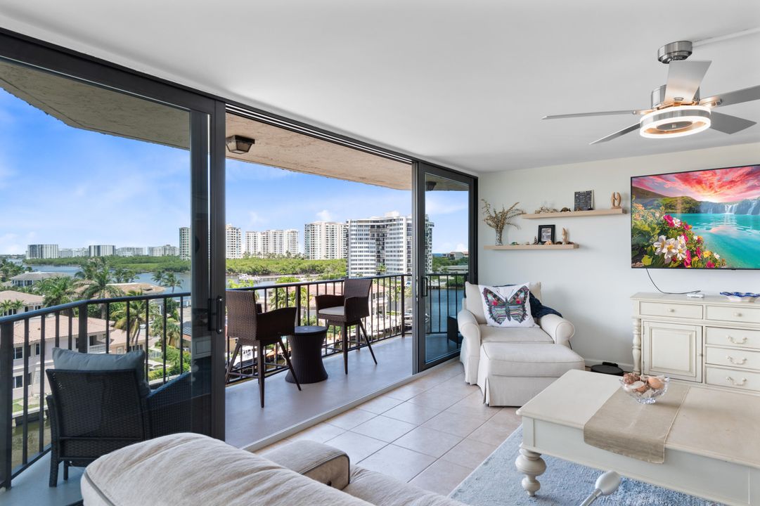 Active With Contract: $7,500 (2 beds, 2 baths, 1385 Square Feet)