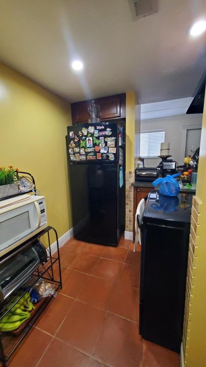 Activo con contrato: $189,950 (2 camas, 1 baños, 880 Pies cuadrados)