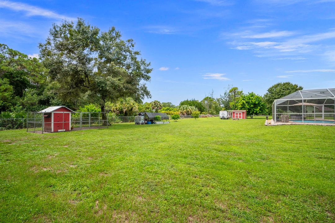 Active With Contract: $660,000 (3 beds, 2 baths, 1700 Square Feet)