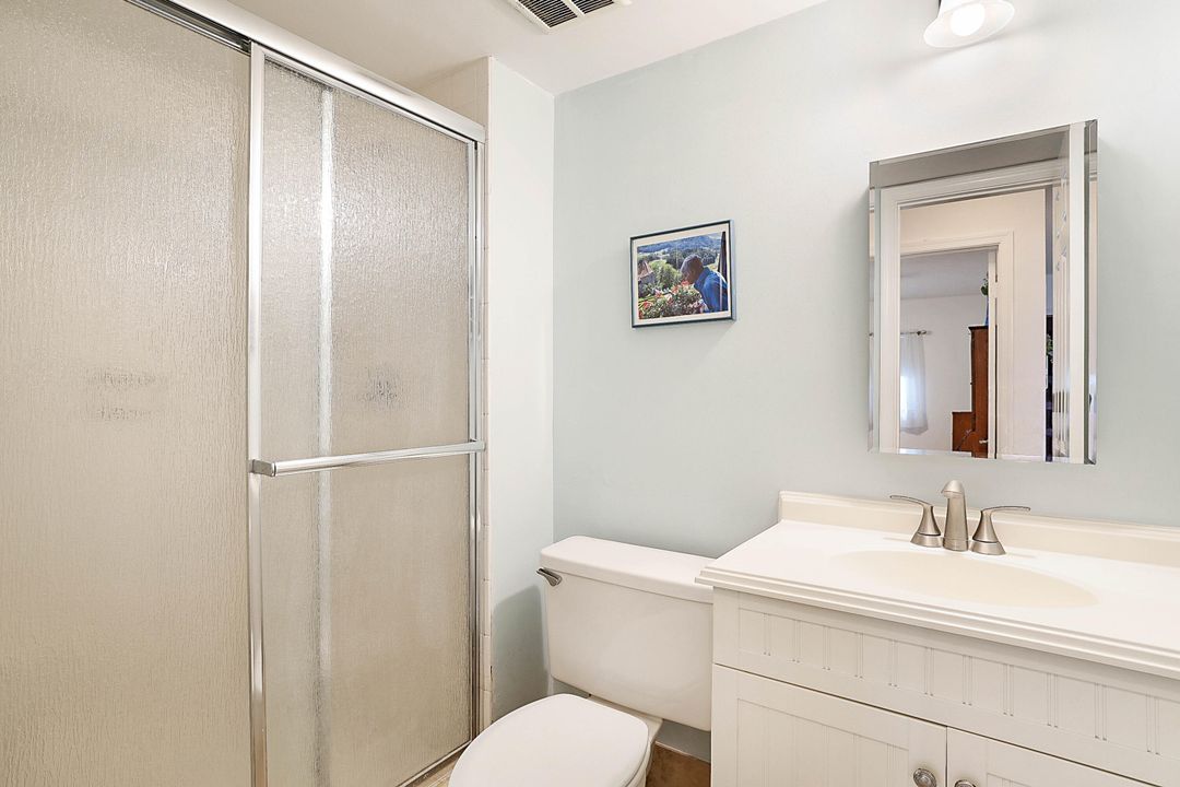 Active With Contract: $5,000 (2 beds, 2 baths, 1272 Square Feet)