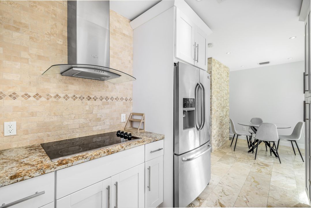 Active With Contract: $4,600 (3 beds, 1 baths, 1327 Square Feet)