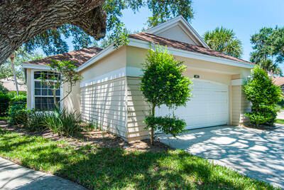 For Sale: $985,000 (3 beds, 2 baths, 1833 Square Feet)