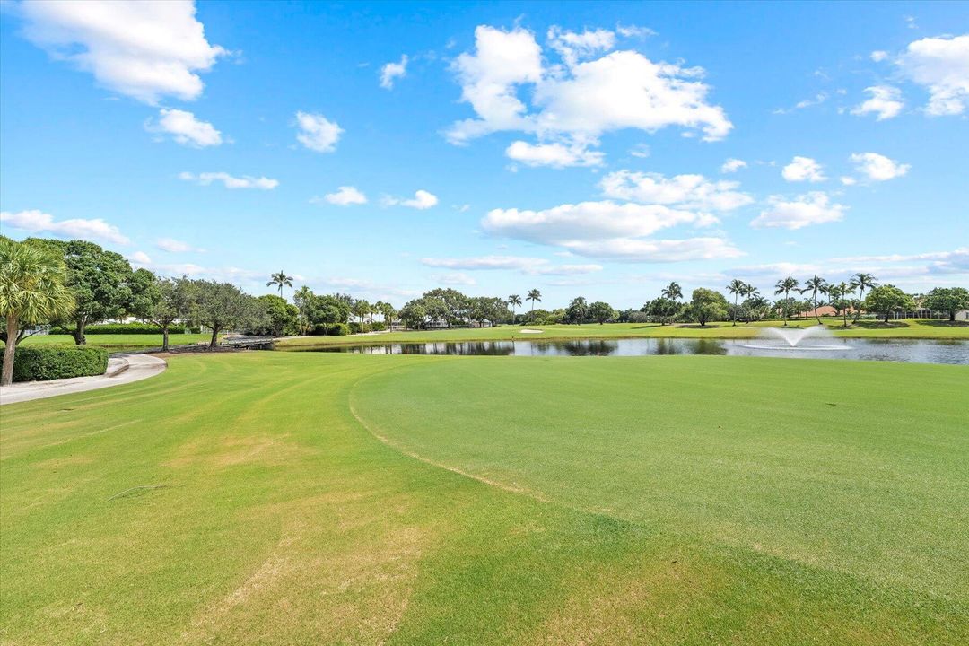 For Sale: $739,000 (3 beds, 2 baths, 2271 Square Feet)