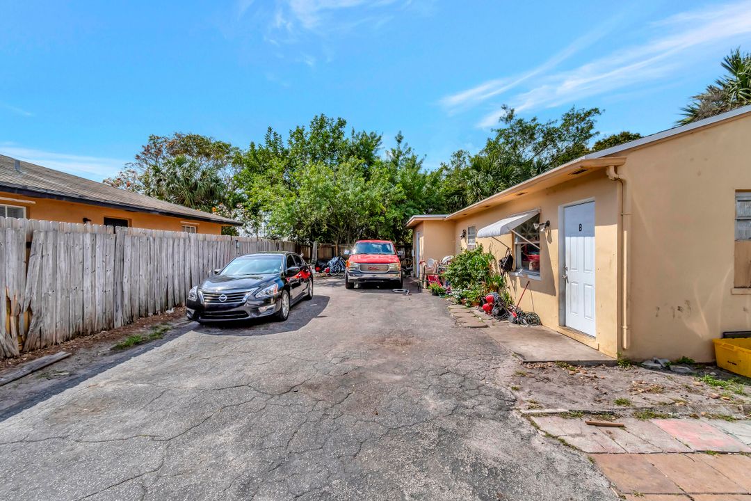 Active With Contract: $475,000 (0 beds, 0 baths, 1365 Square Feet)