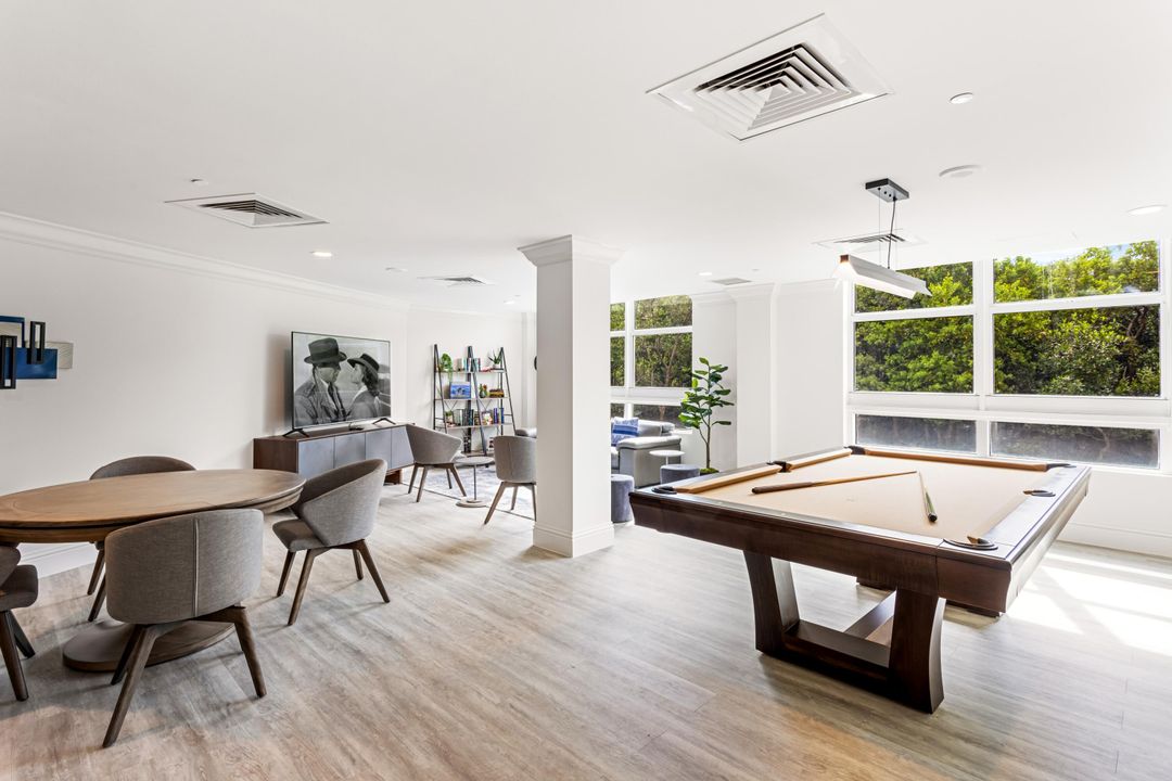 For Sale: $2,950,000 (2 beds, 2 baths, 2601 Square Feet)