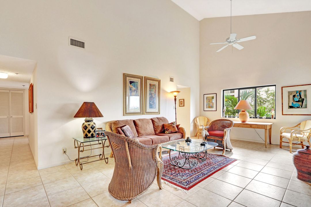 For Sale: $610,000 (2 beds, 2 baths, 1650 Square Feet)