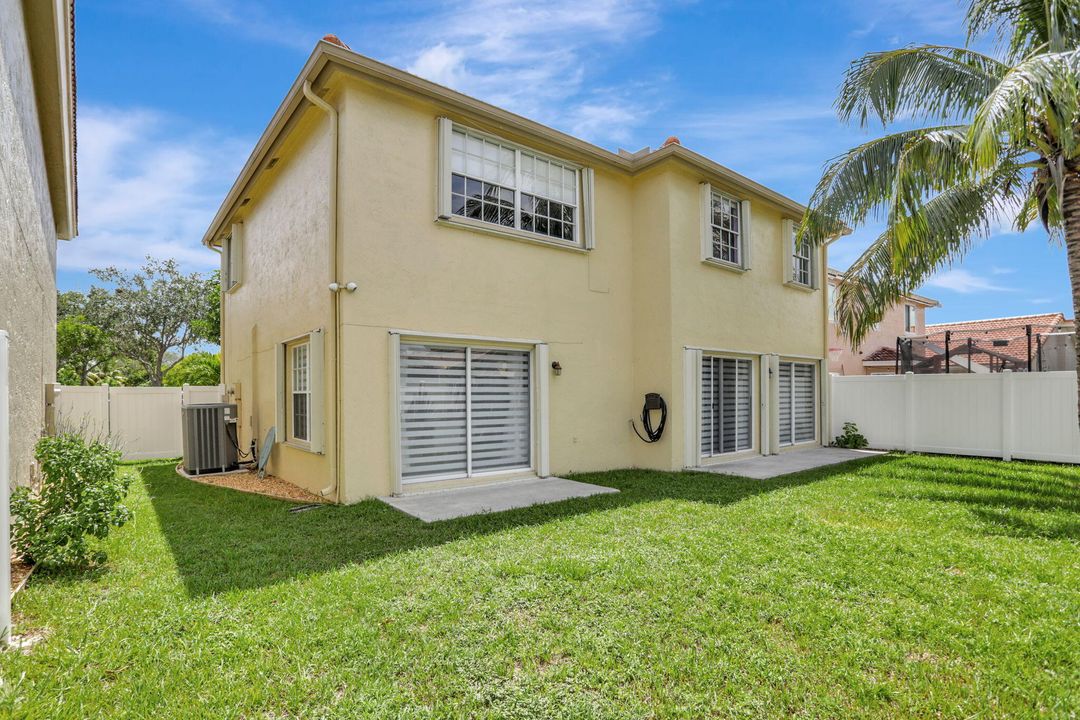 For Sale: $675,000 (4 beds, 2 baths, 2649 Square Feet)