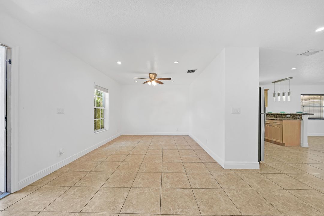 Active With Contract: $3,800 (4 beds, 3 baths, 1420 Square Feet)