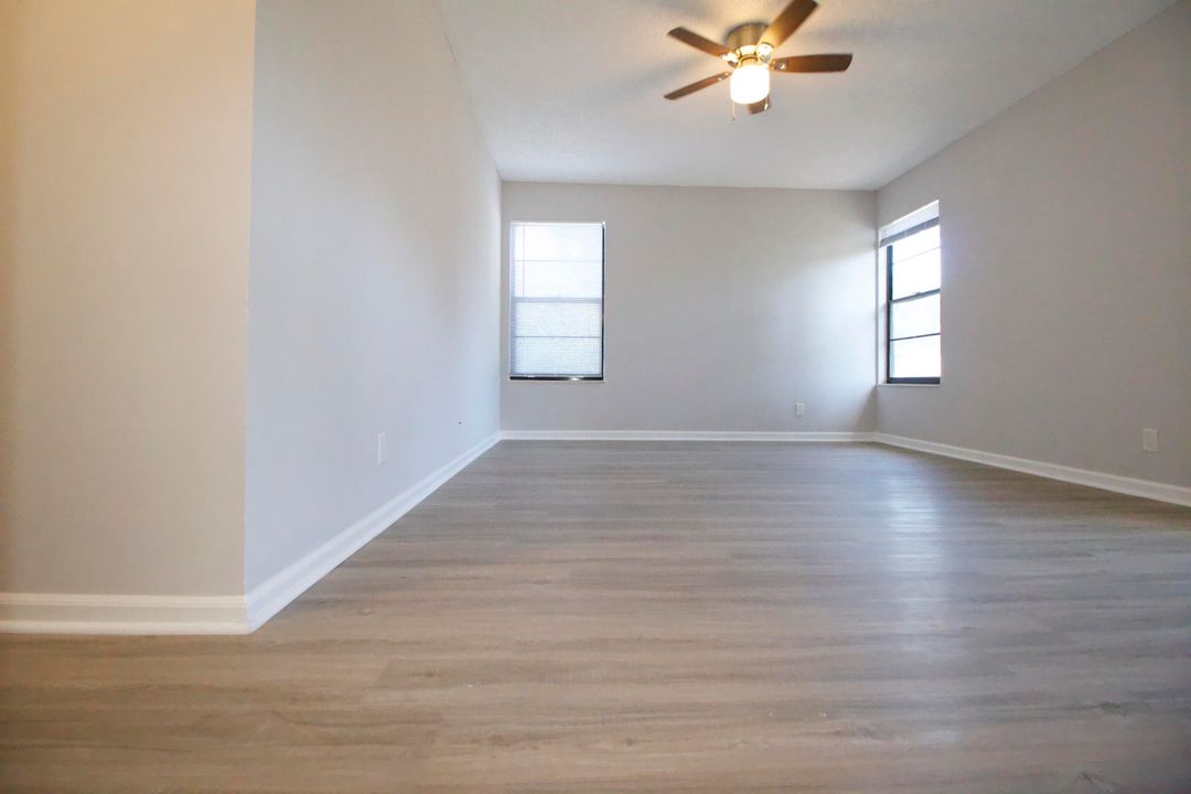 Active With Contract: $2,200 (2 beds, 2 baths, 1350 Square Feet)