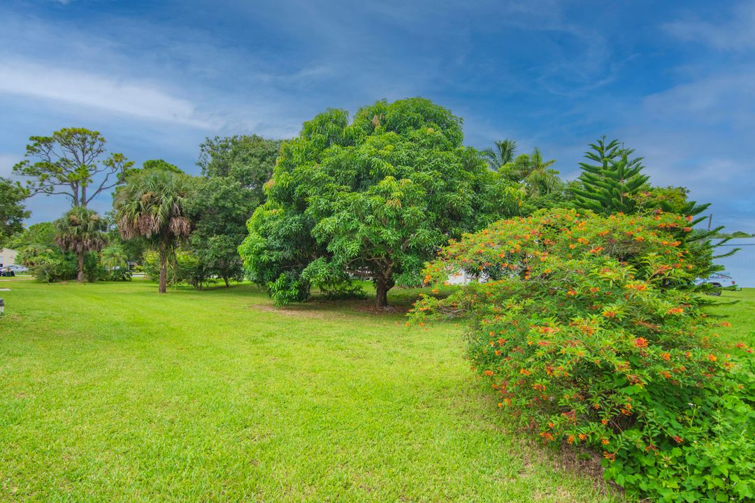 For Sale: $517,000 (3 beds, 2 baths, 1680 Square Feet)