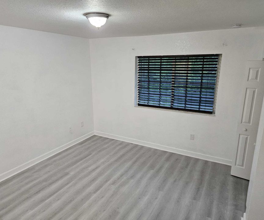 For Rent: $2,200 (3 beds, 2 baths, 1436 Square Feet)