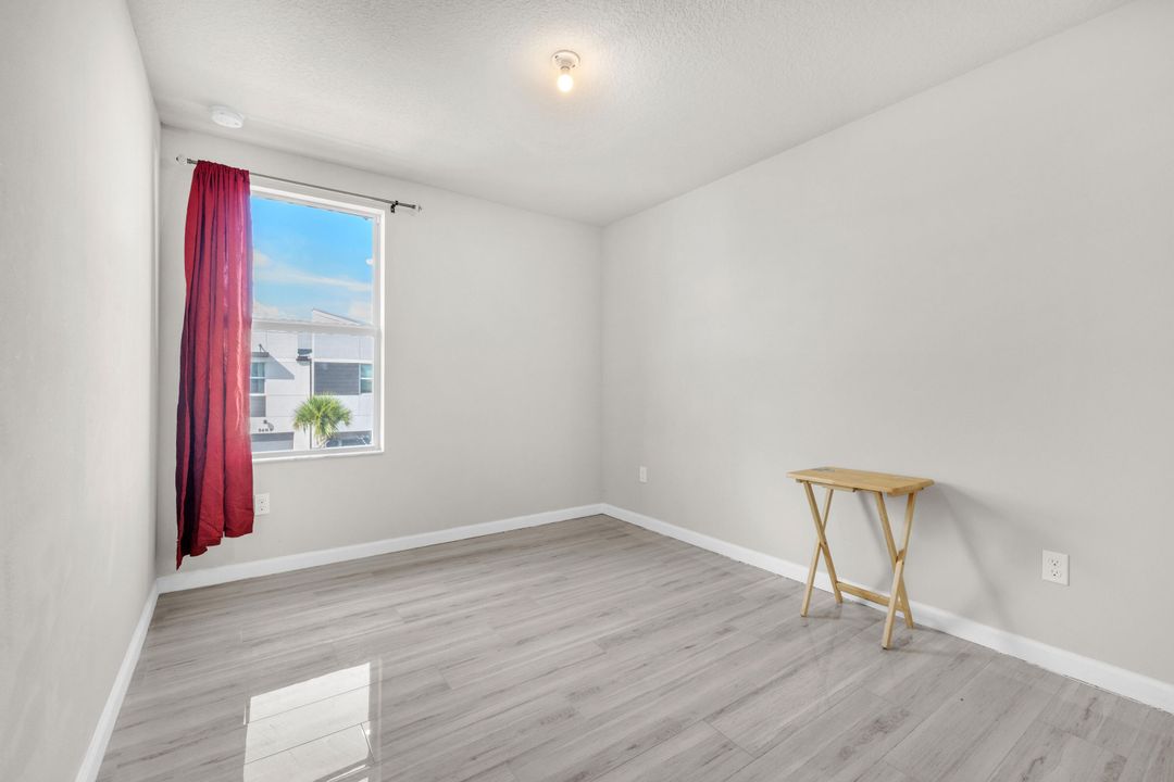 For Sale: $429,000 (3 beds, 2 baths, 1485 Square Feet)