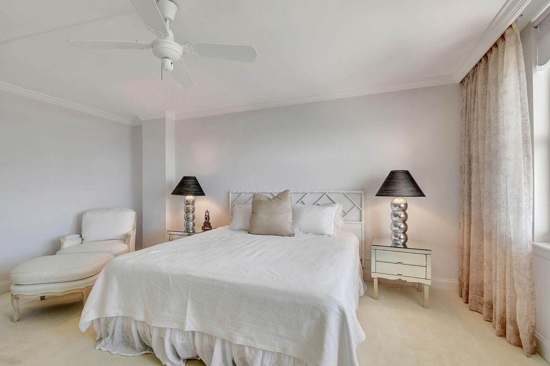 Active With Contract: $1,195,000 (2 beds, 2 baths, 1559 Square Feet)