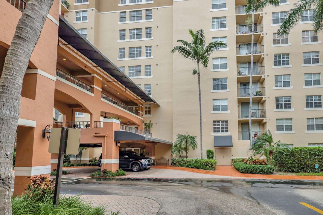 Active With Contract: $2,000 (1 beds, 1 baths, 662 Square Feet)