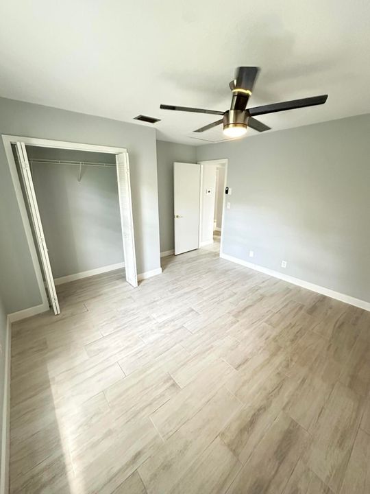 Active With Contract: $3,600 (3 beds, 2 baths, 1596 Square Feet)