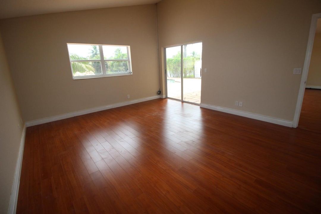 Active With Contract: $3,750 (4 beds, 2 baths, 2150 Square Feet)