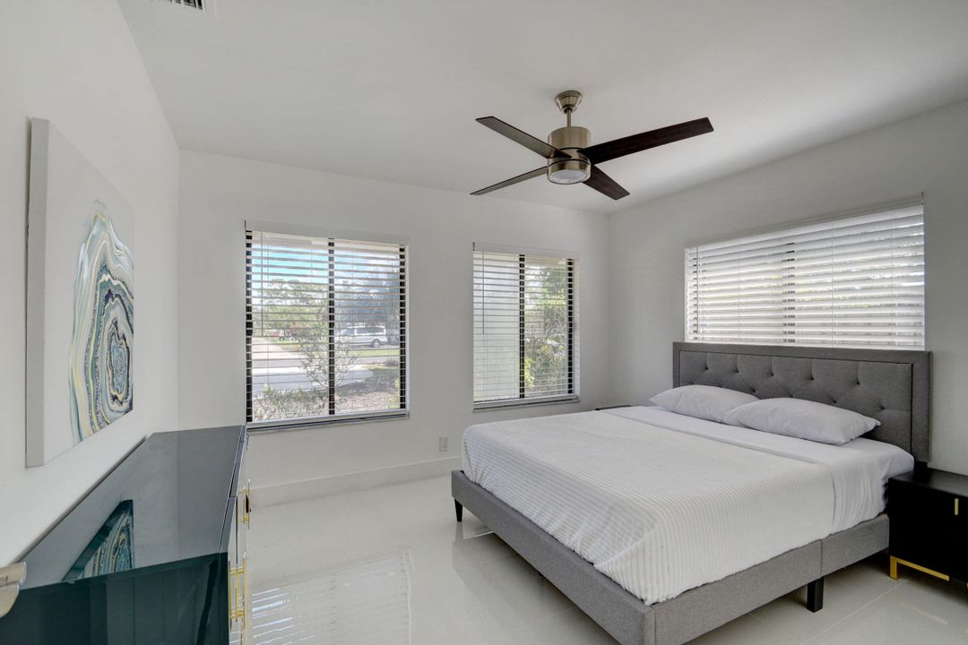 For Sale: $795,000 (3 beds, 2 baths, 2304 Square Feet)