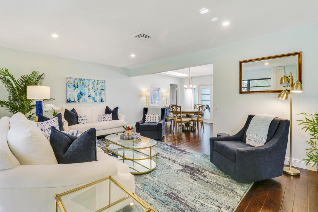 Active With Contract: $889,900 (3 beds, 2 baths, 2048 Square Feet)