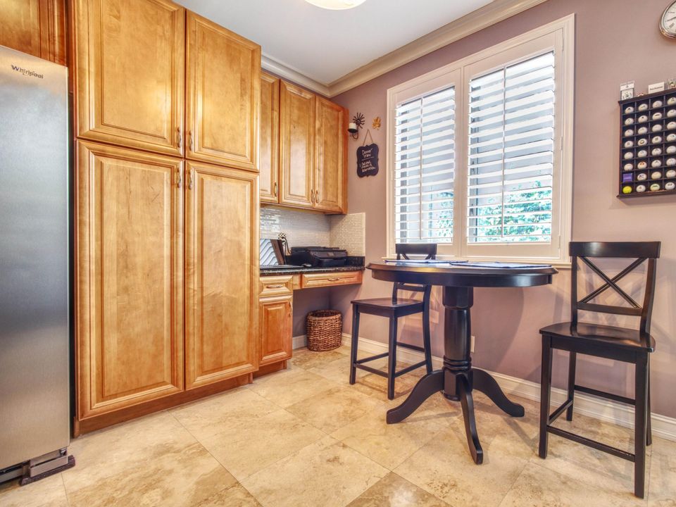 For Sale: $619,900 (3 beds, 2 baths, 2162 Square Feet)