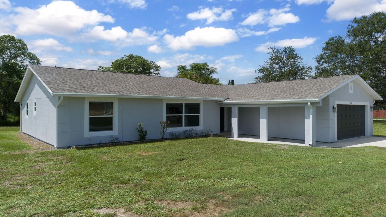 For Sale: $405,791 (3 beds, 2 baths, 1638 Square Feet)