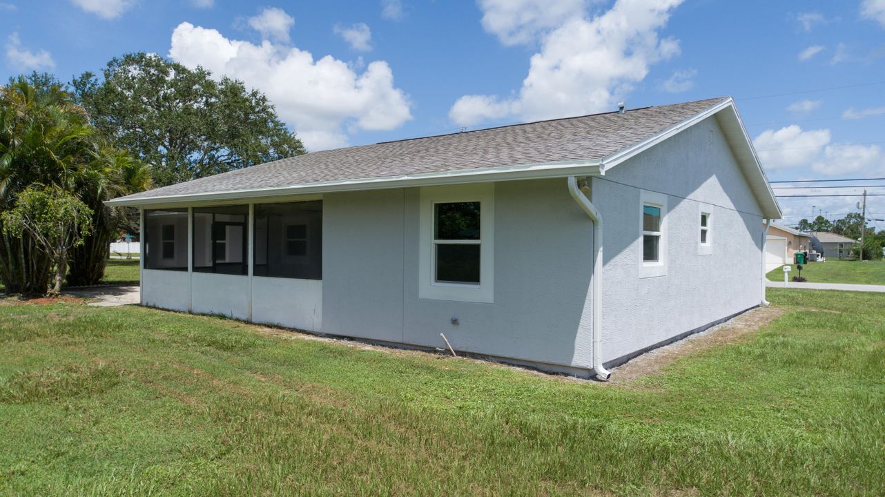 For Sale: $405,791 (3 beds, 2 baths, 1638 Square Feet)