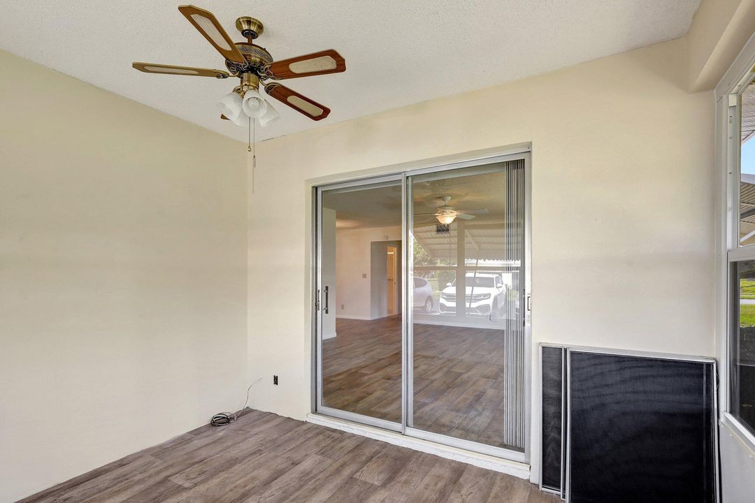 For Sale: $159,000 (2 beds, 2 baths, 1104 Square Feet)