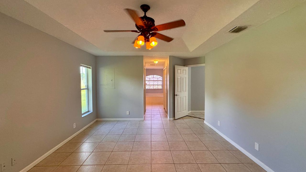 Active With Contract: $3,500 (3 beds, 2 baths, 2110 Square Feet)