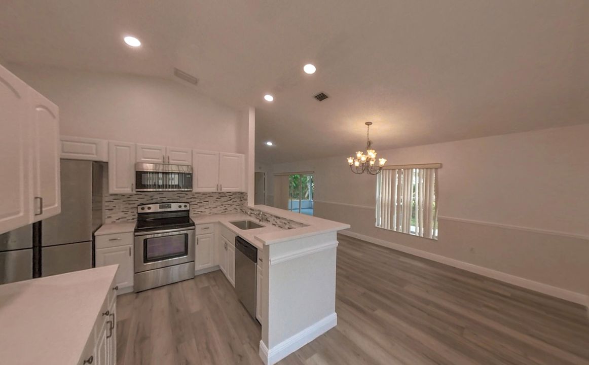 Active With Contract: $3,195 (3 beds, 2 baths, 1399 Square Feet)