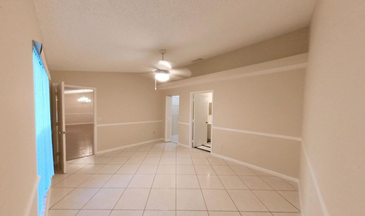 Active With Contract: $3,195 (3 beds, 2 baths, 1399 Square Feet)