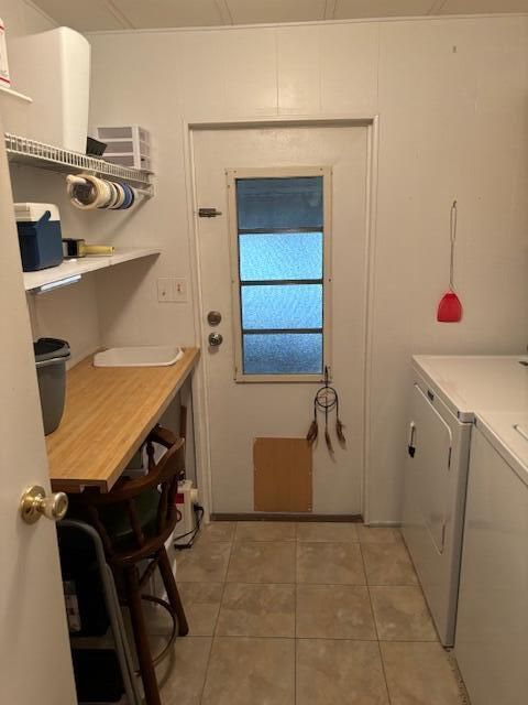 For Sale: $97,500 (2 beds, 2 baths, 1460 Square Feet)