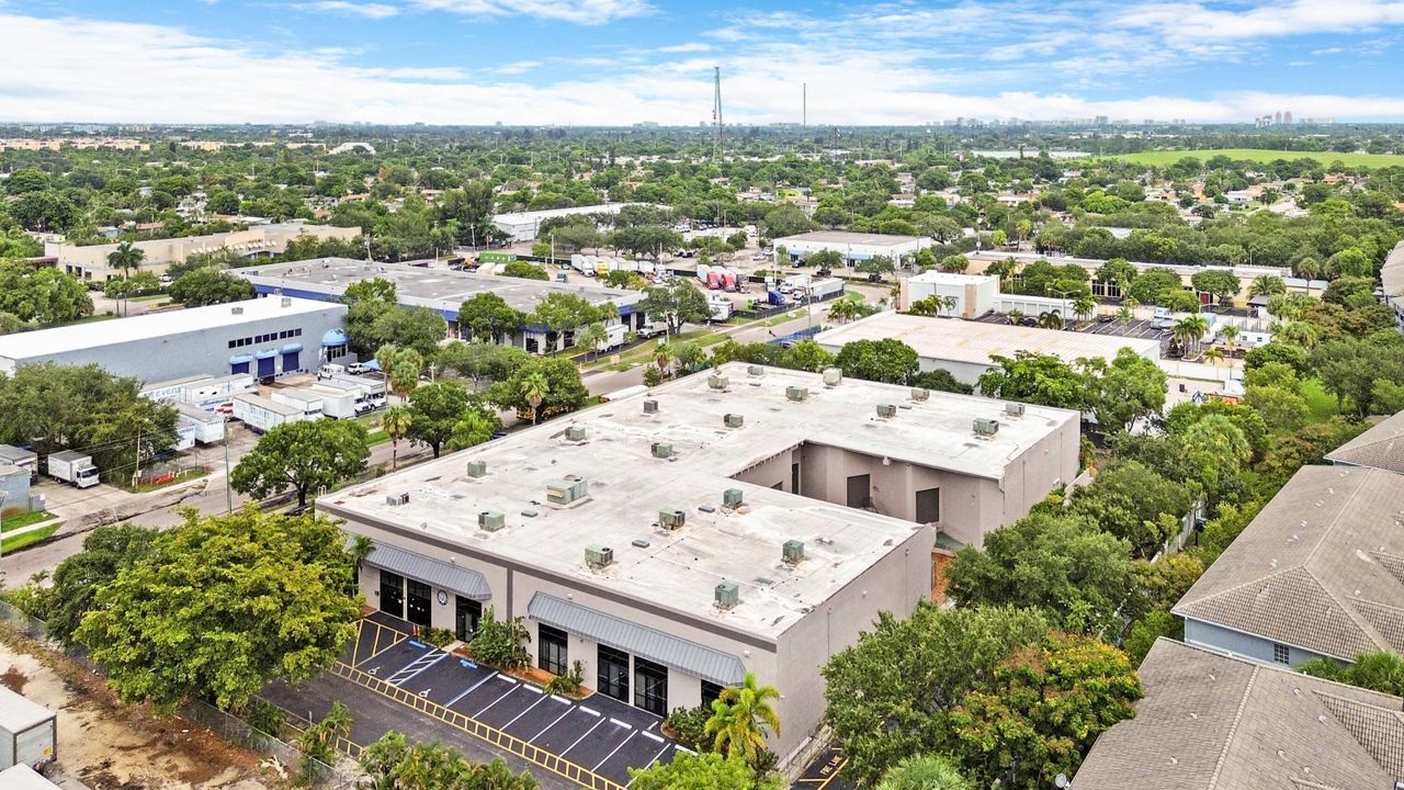 For Sale: $7,500,000 (0 beds, 0 baths, 32360 Square Feet)