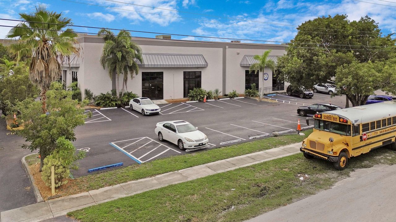 For Sale: $7,500,000 (0 beds, 0 baths, 32360 Square Feet)