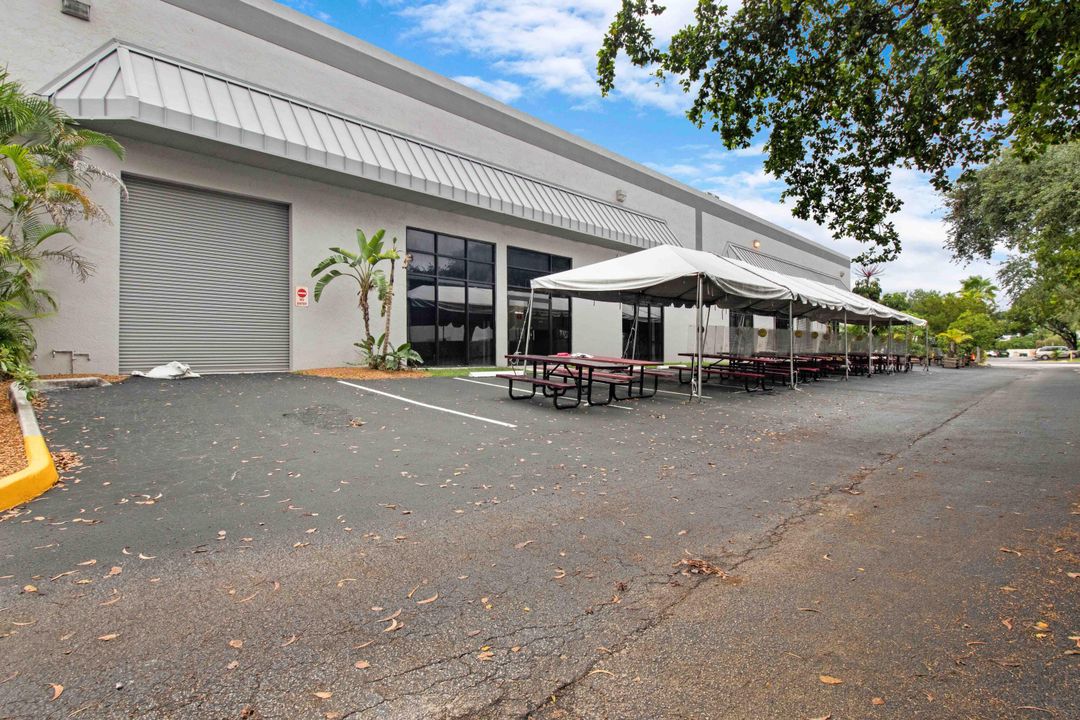 For Sale: $7,500,000 (0 beds, 0 baths, 32360 Square Feet)