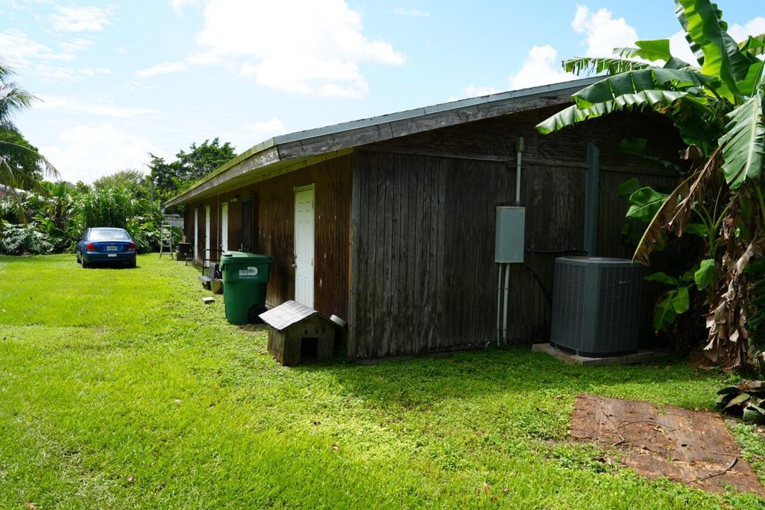 For Sale: $690,000 (3 beds, 2 baths, 1660 Square Feet)