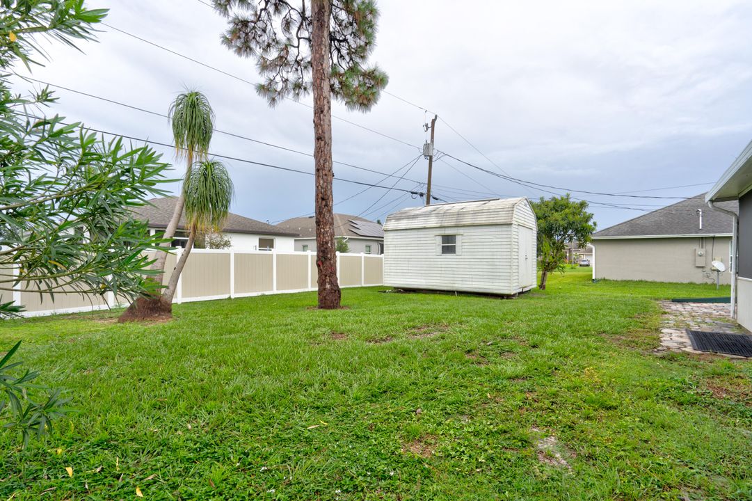 For Sale: $359,000 (3 beds, 2 baths, 1145 Square Feet)