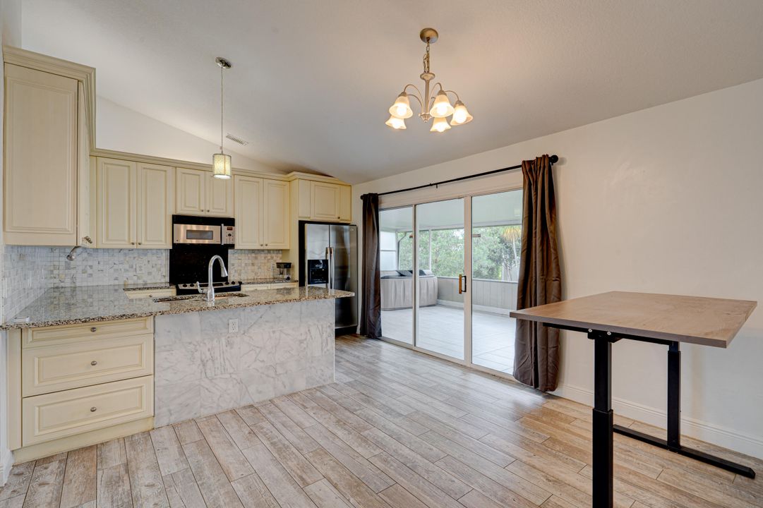 For Sale: $359,000 (3 beds, 2 baths, 1145 Square Feet)