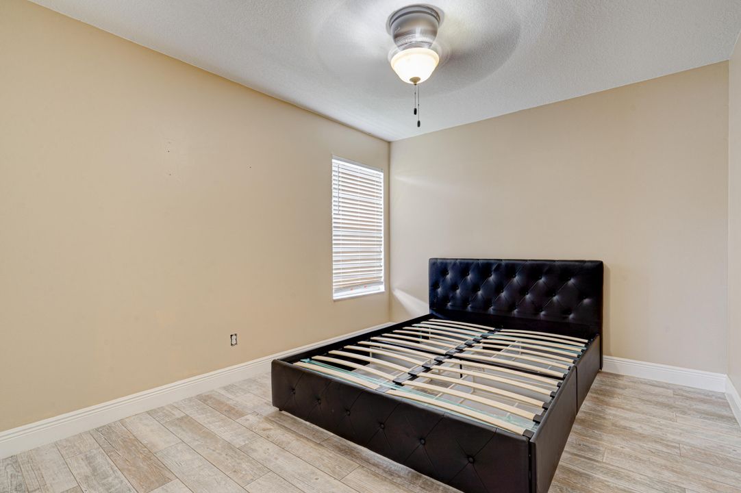 For Sale: $359,000 (3 beds, 2 baths, 1145 Square Feet)