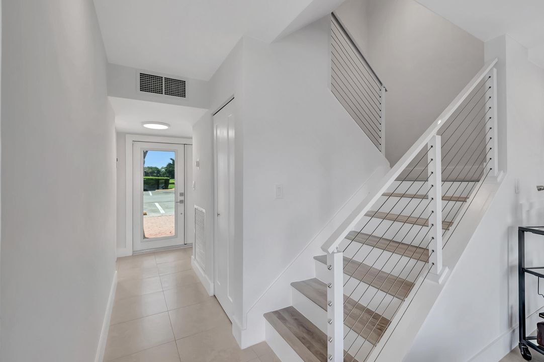 Active With Contract: $698,000 (3 beds, 2 baths, 1550 Square Feet)