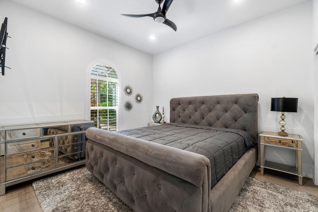 Active With Contract: $1,600,000 (4 beds, 4 baths, 3440 Square Feet)