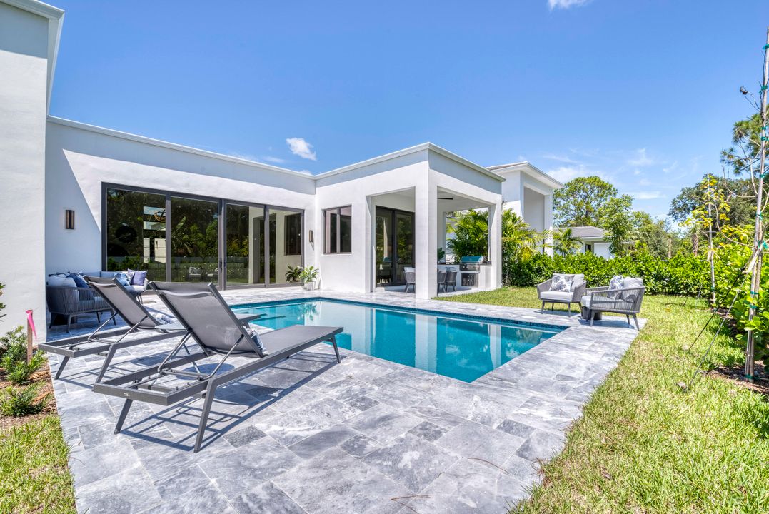 Active With Contract: $2,195,000 (4 beds, 3 baths, 3000 Square Feet)