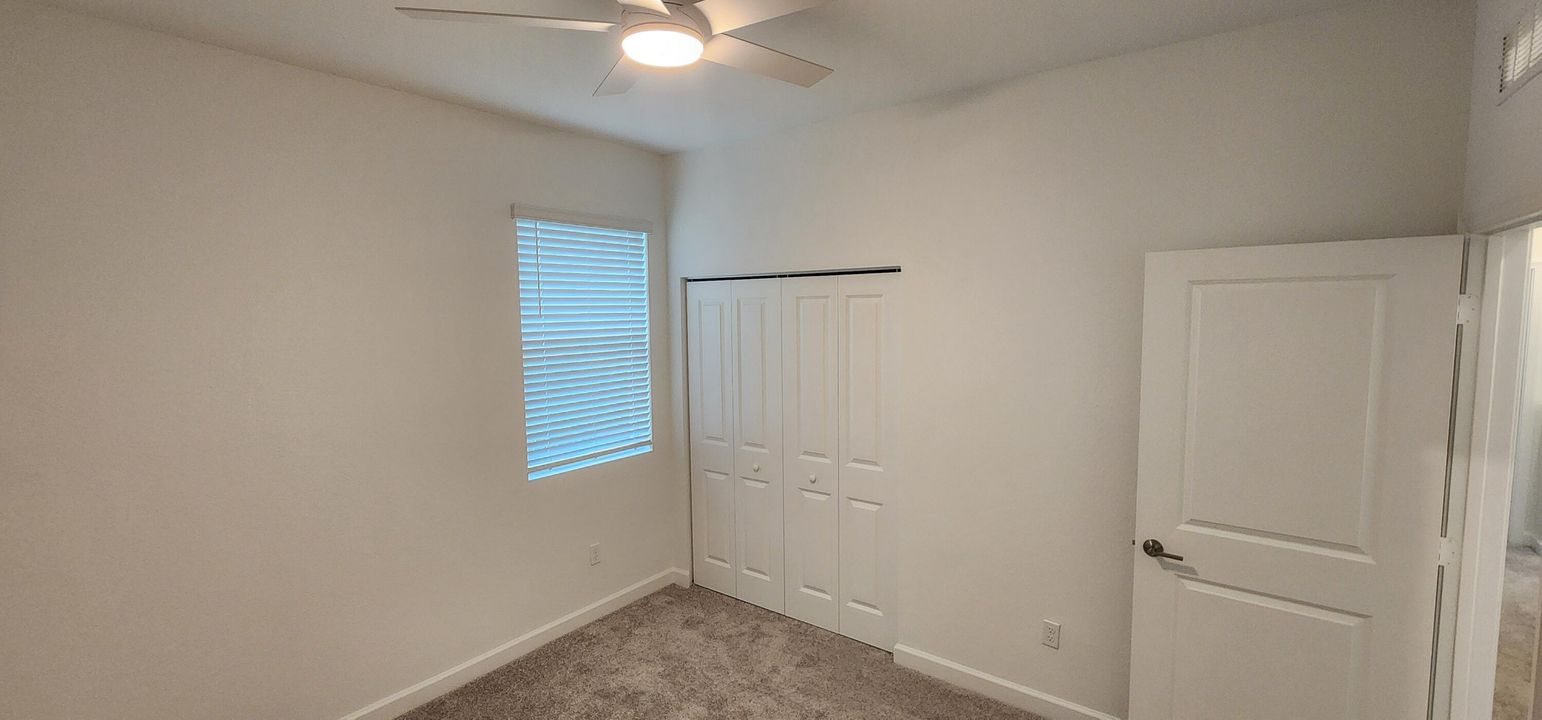 For Rent: $2,800 (3 beds, 2 baths, 1821 Square Feet)